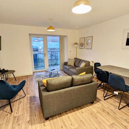Spacious 2 Bed Ground Floor Apartment, Free Parking, Close To Historic Dockyard & Gunwharf Quays Портцмаус Экстерьер фото
